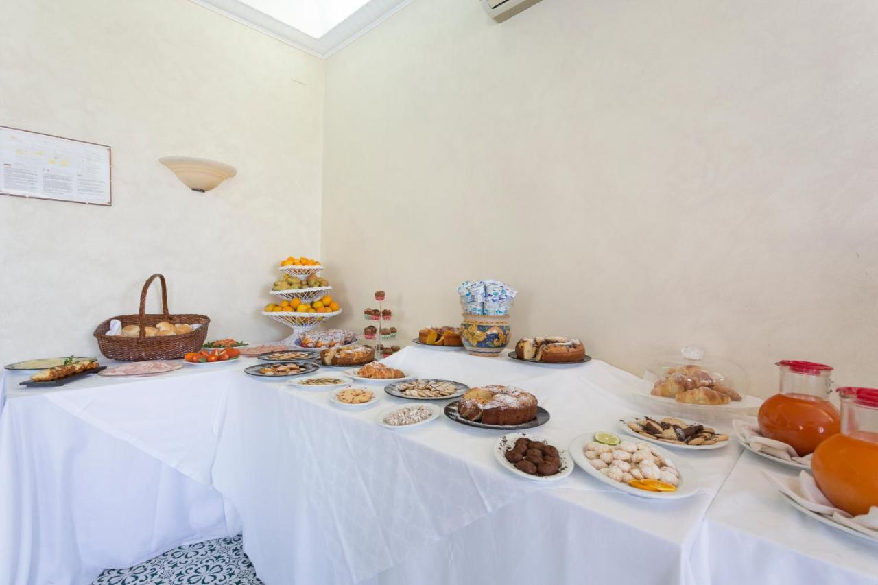 Hotel Sole Castello (Adults Only) Taormina Exterior foto
