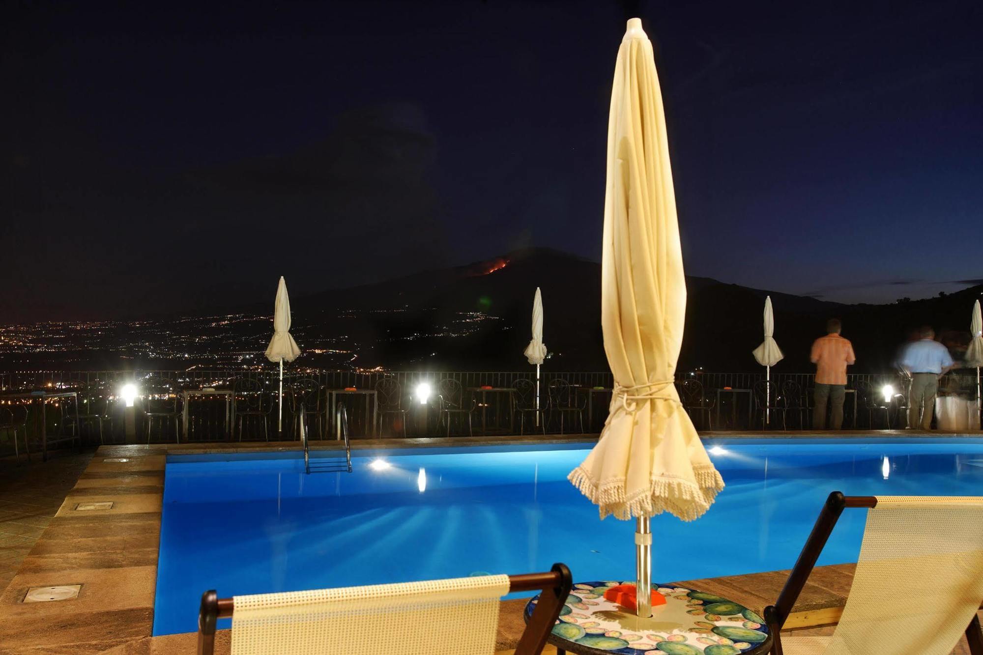 Hotel Sole Castello (Adults Only) Taormina Exterior foto