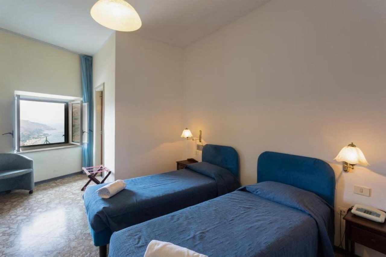 Hotel Sole Castello (Adults Only) Taormina Exterior foto